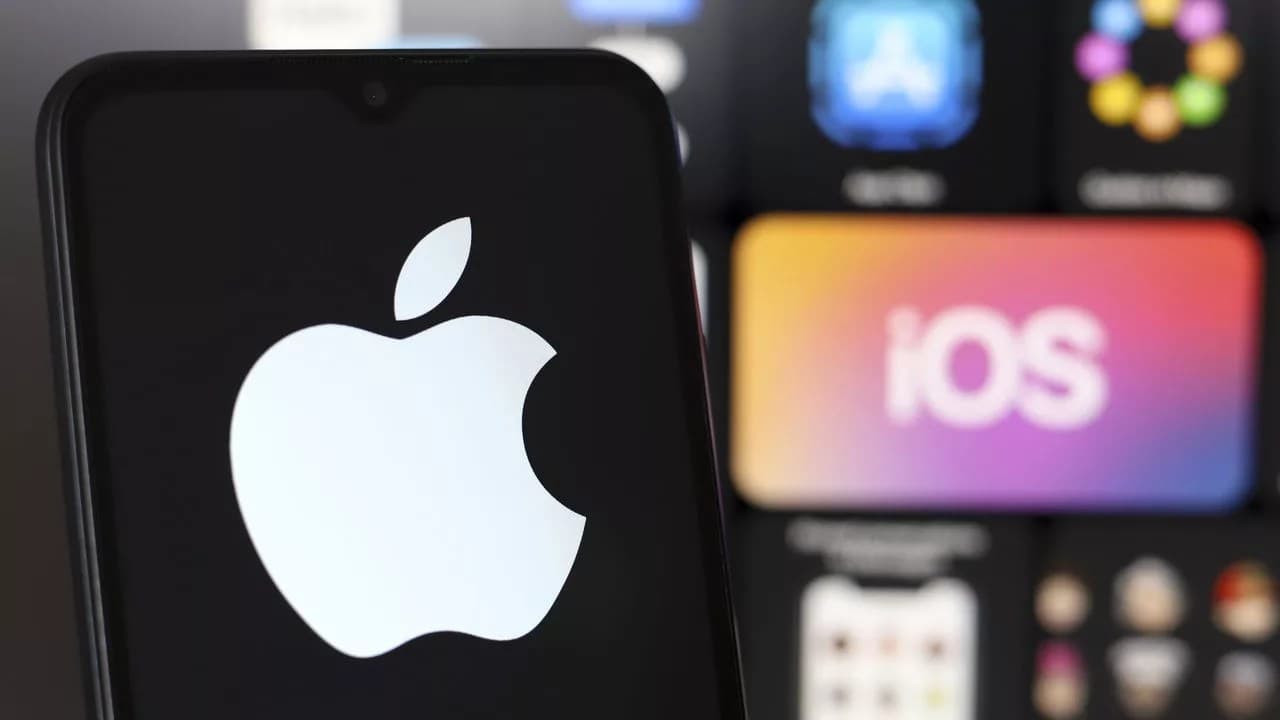 iOS 18.4
