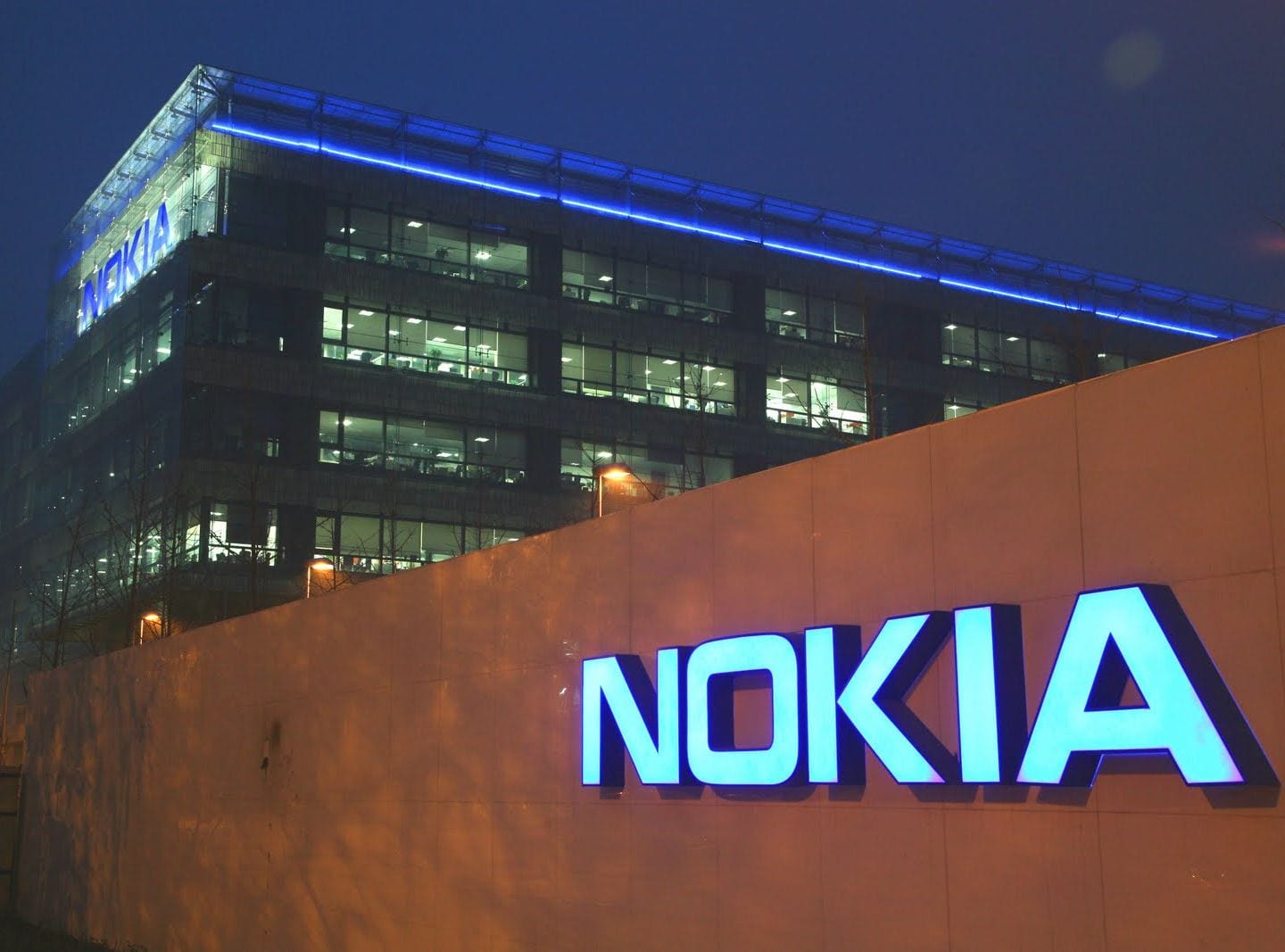nokia-compra-alcatel Nokia