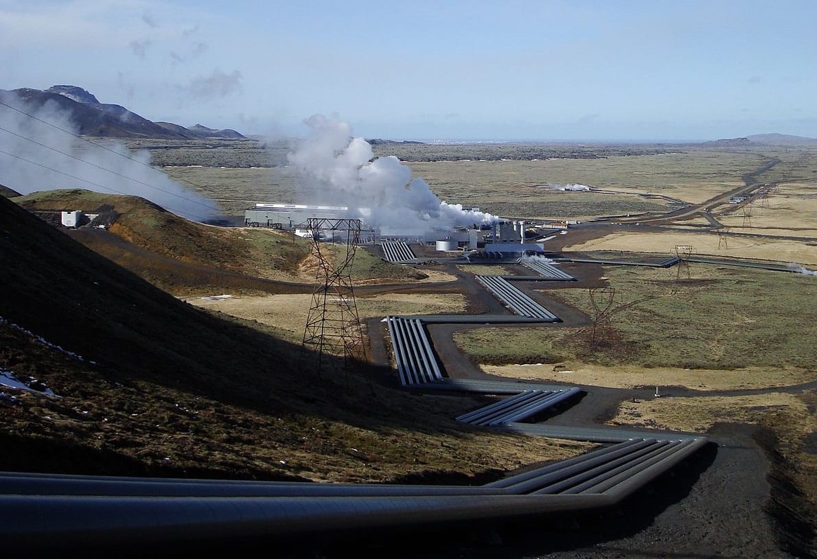 1200px-HellisheidiPowerStation01999 emissões negativas
