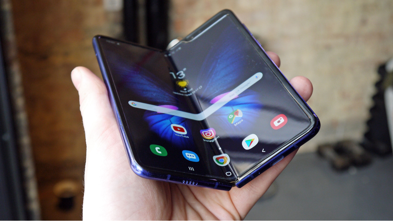 galaxy-fold-samsung Galaxy Fold