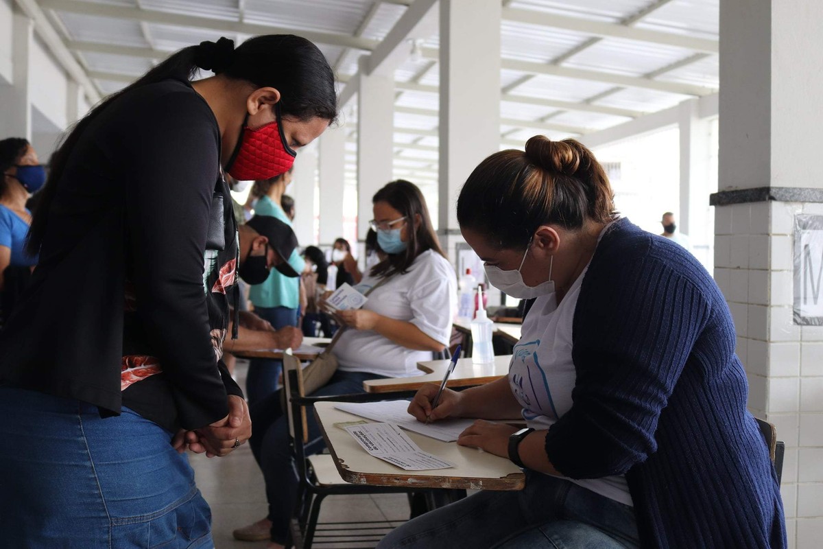 Conecte SUS apresenta falhas e impede download do comprovante de vacinação da Covid-19