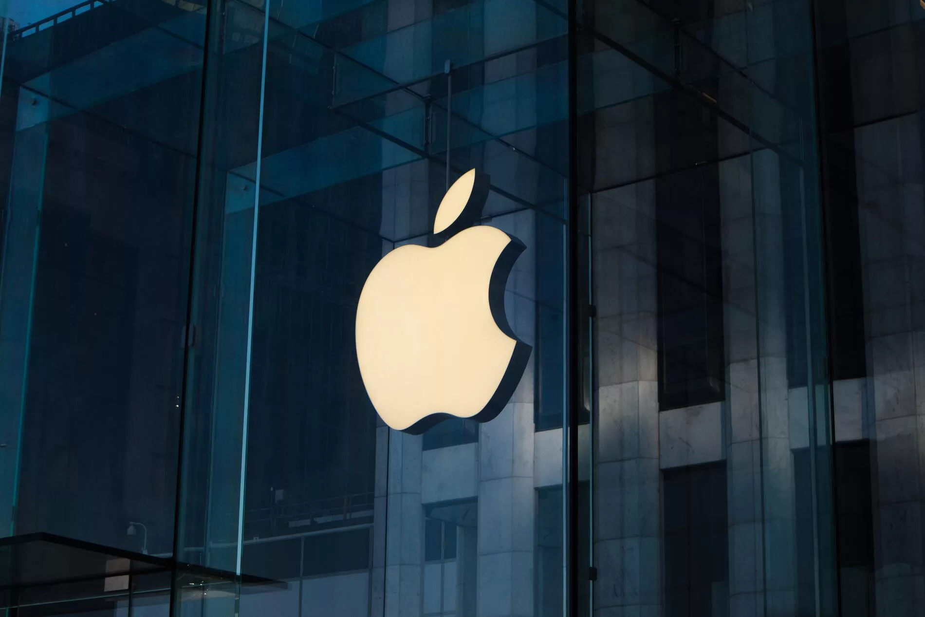 63d6e48e046879cbf49c4085_estudo-de-caso-apple MacBook Air