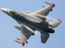 Caça F-16 turco cai em treinamento; piloto ejetou e está bem F-16